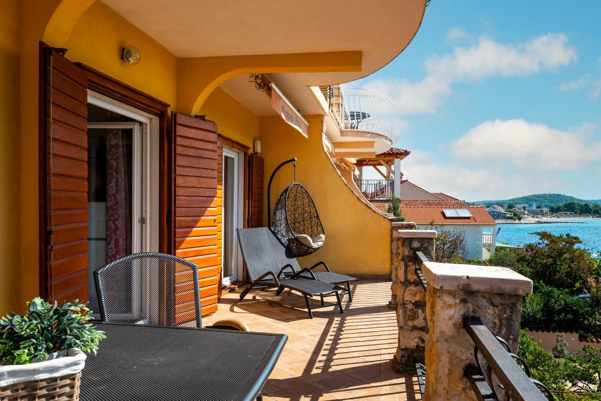 Apartments Rogoznicka Oaza Rogoznica  Exterior foto